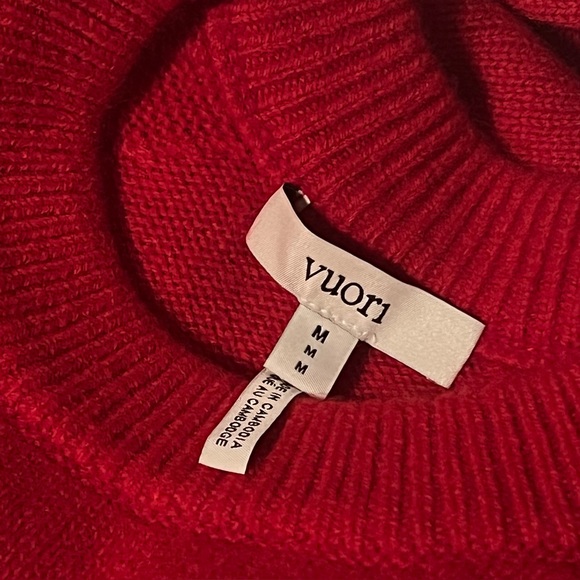 NWT Vuori Émilie Cashmere
Crewneck Sweater Red Medium
Recycled Cashmere - Picture 6 of 7